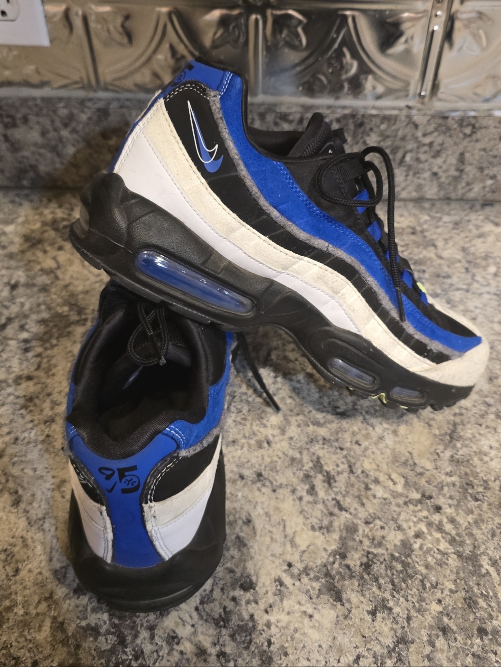 Nike Air Max 95 SE Double Swoosh Black Blue Mens DQ0268-001 Sneakers Sz 10.5